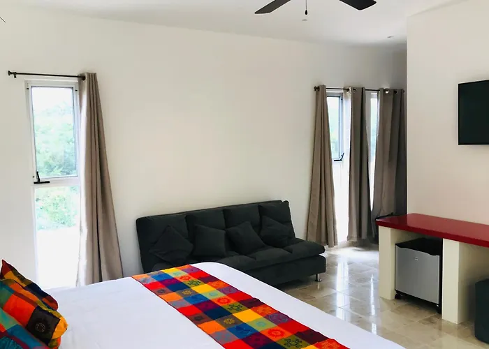 Private Nah-k'aan House Tulum" Villa *